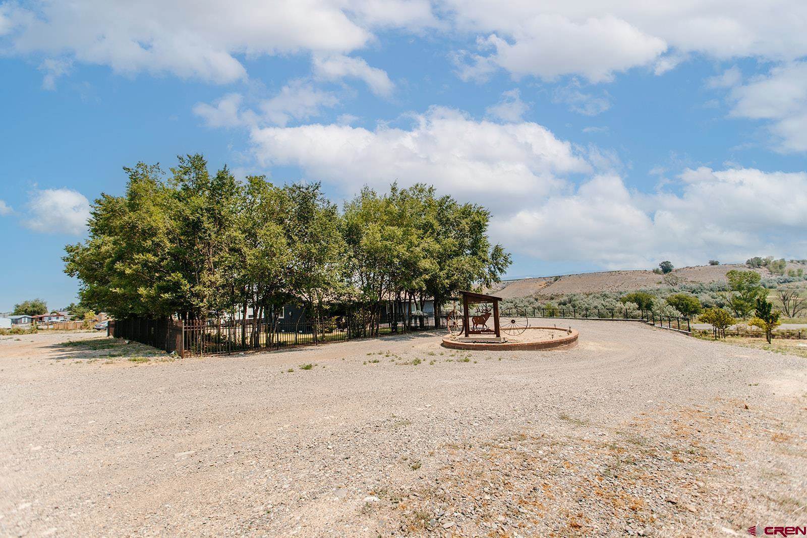 11530 Lakeview Drive, Montrose, CO 81403