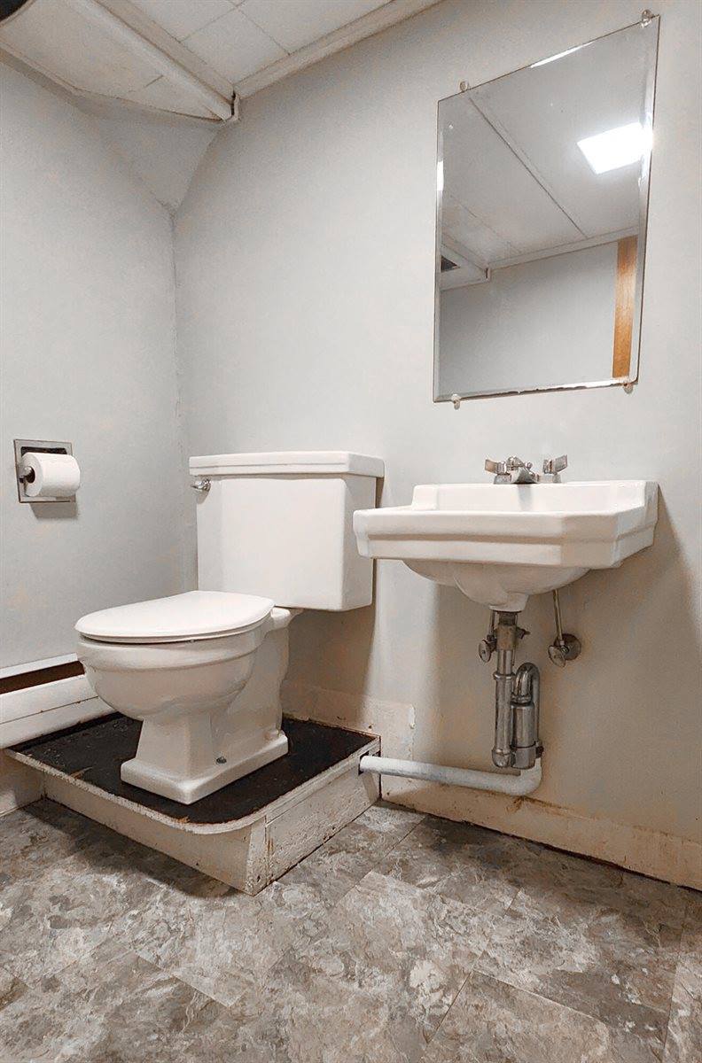 240 Washington Street, Brewer, ME 04412