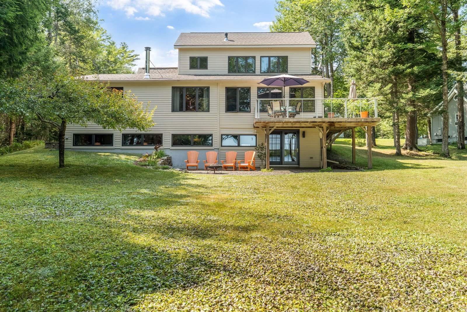 4 Abnaki Place, Saint Albans, ME 04971