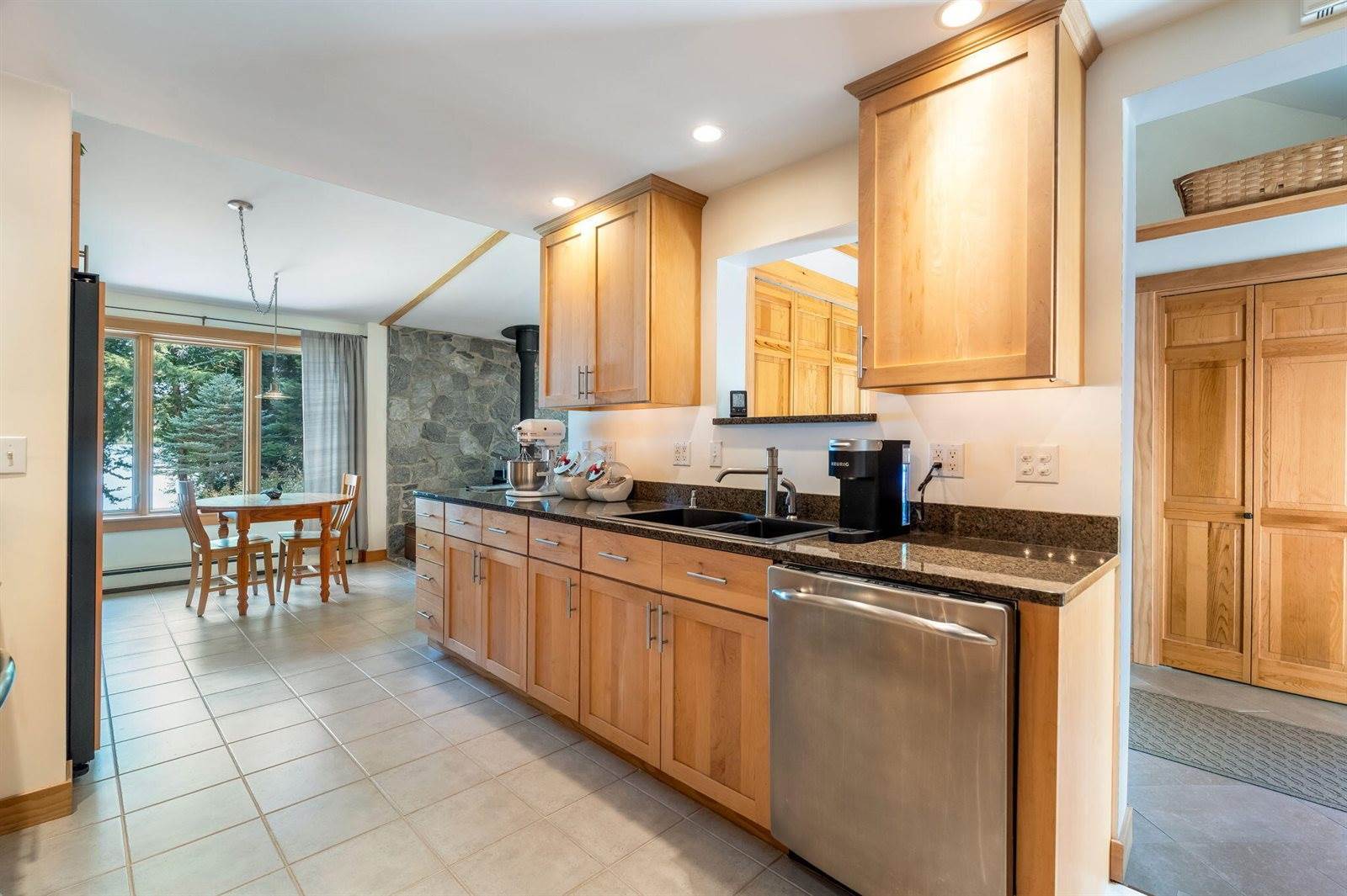 4 Abnaki Place, Saint Albans, ME 04971