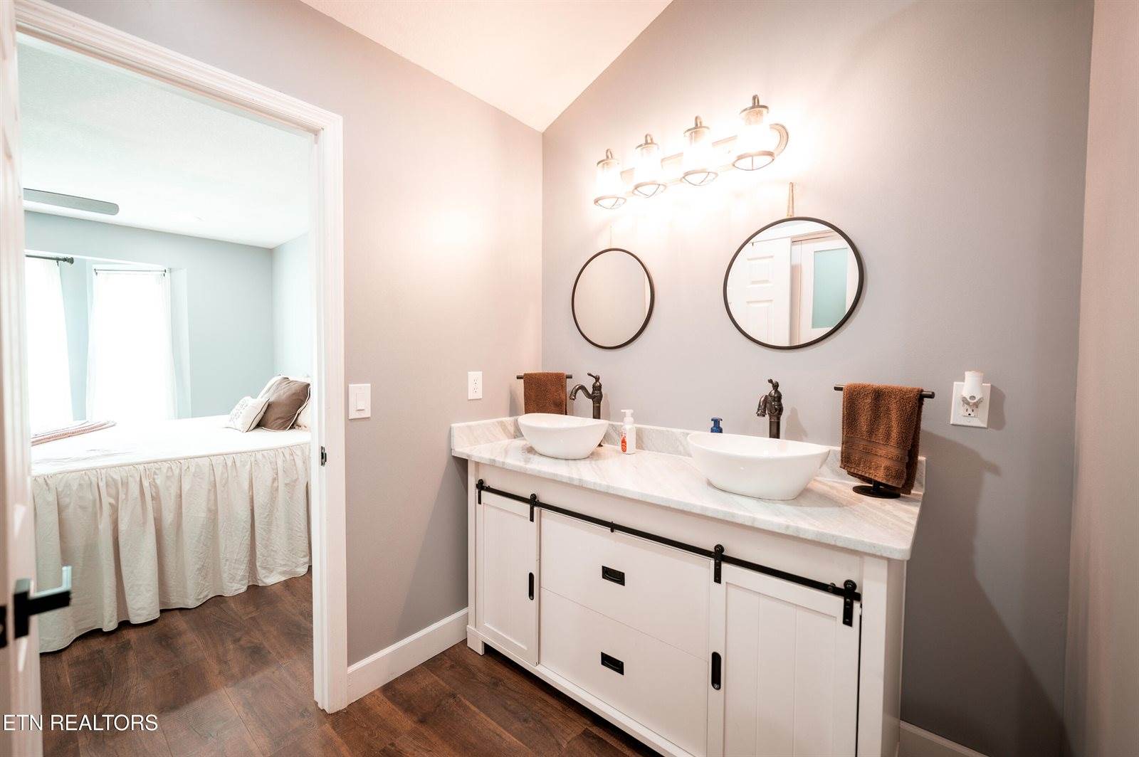 630 Peach Orchard Rd, Andersonville, TN 37705