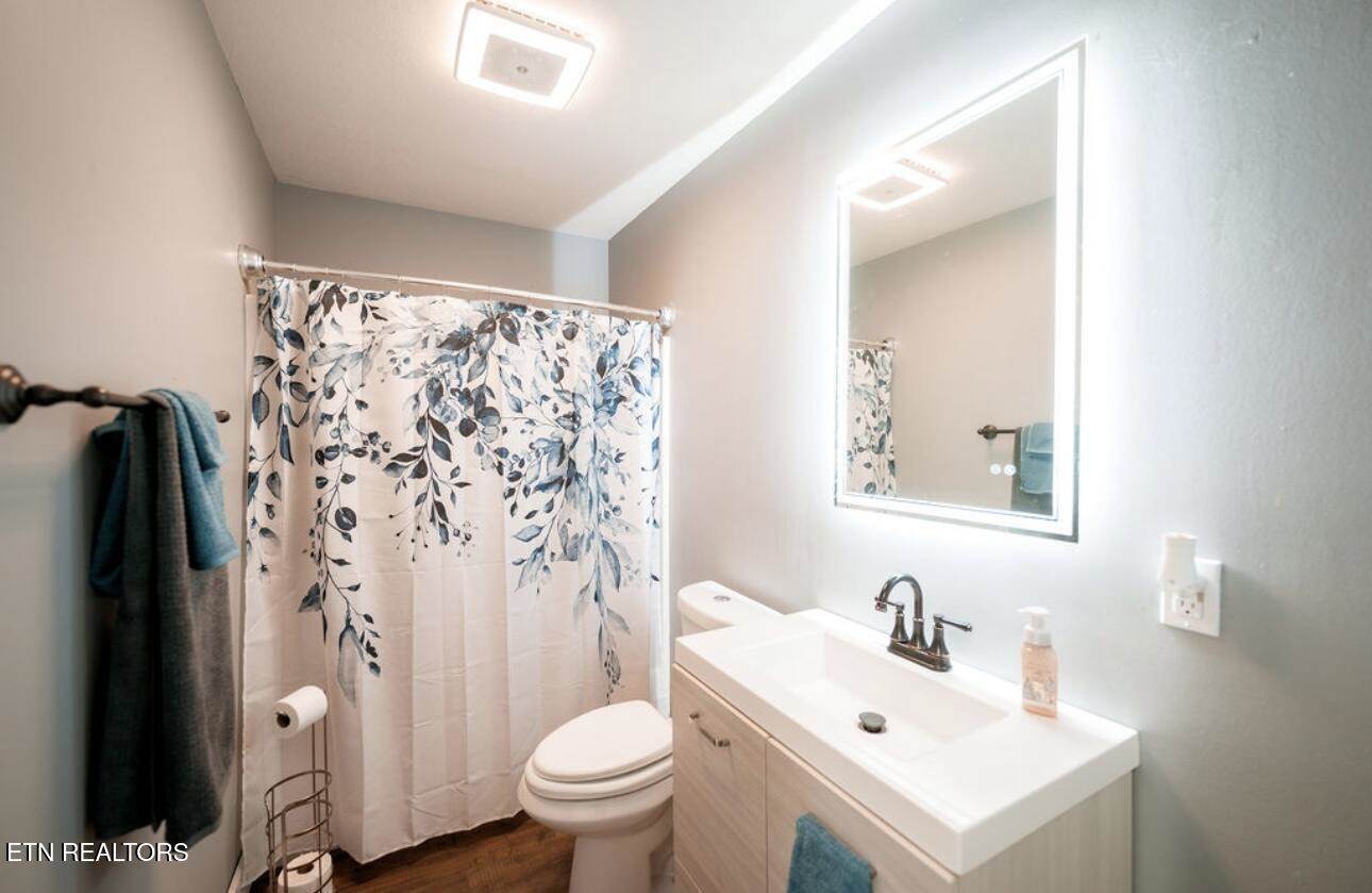 630 Peach Orchard Rd, Andersonville, TN 37705