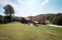630 Peach Orchard Rd, Andersonville, TN 37705
