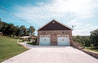 630 Peach Orchard Rd, Andersonville, TN 37705