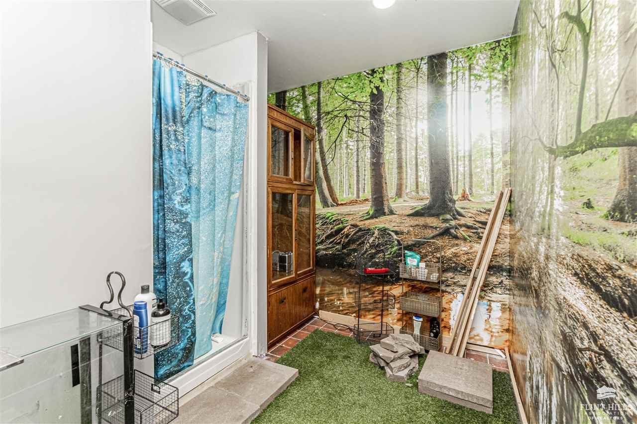 232 West 18th Street, Junction City, KS 66441