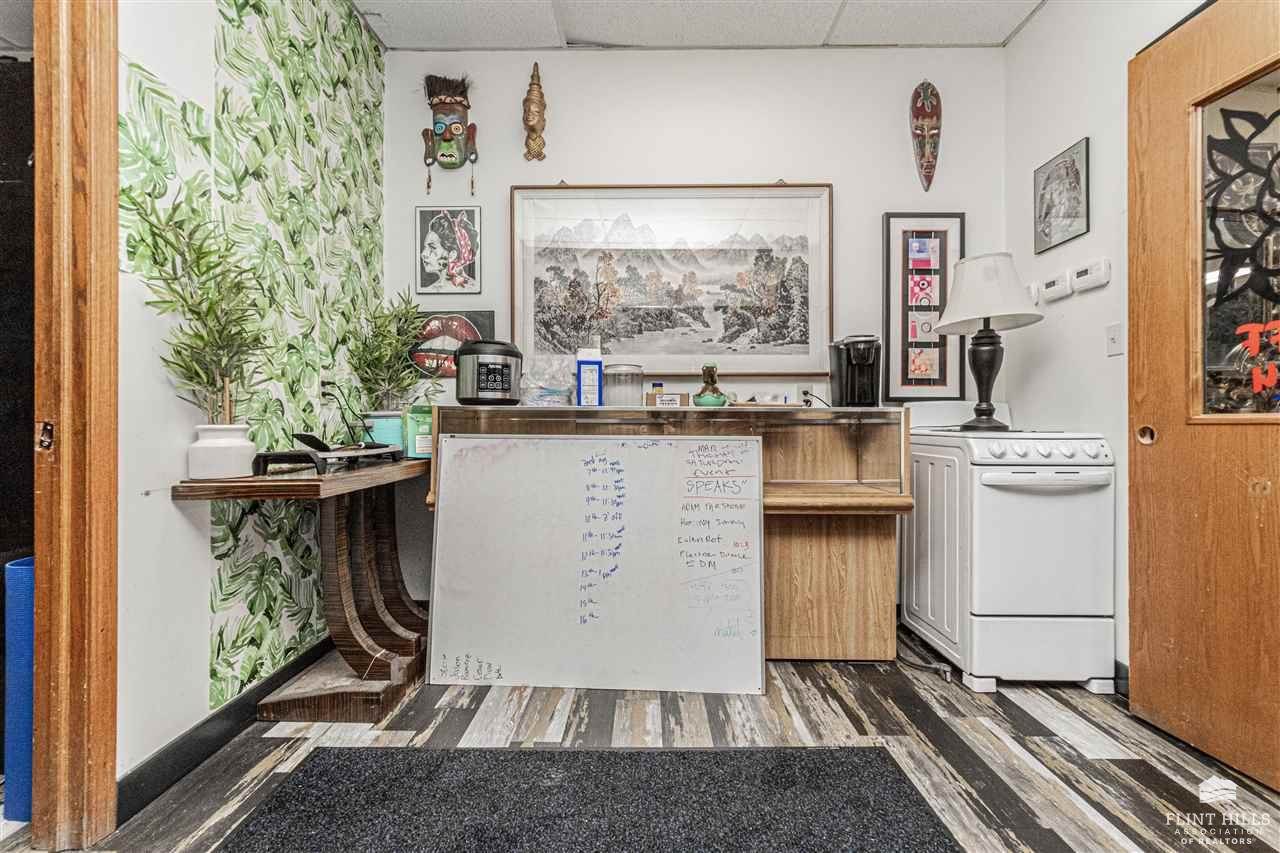 232 West 18th Street, Junction City, KS 66441