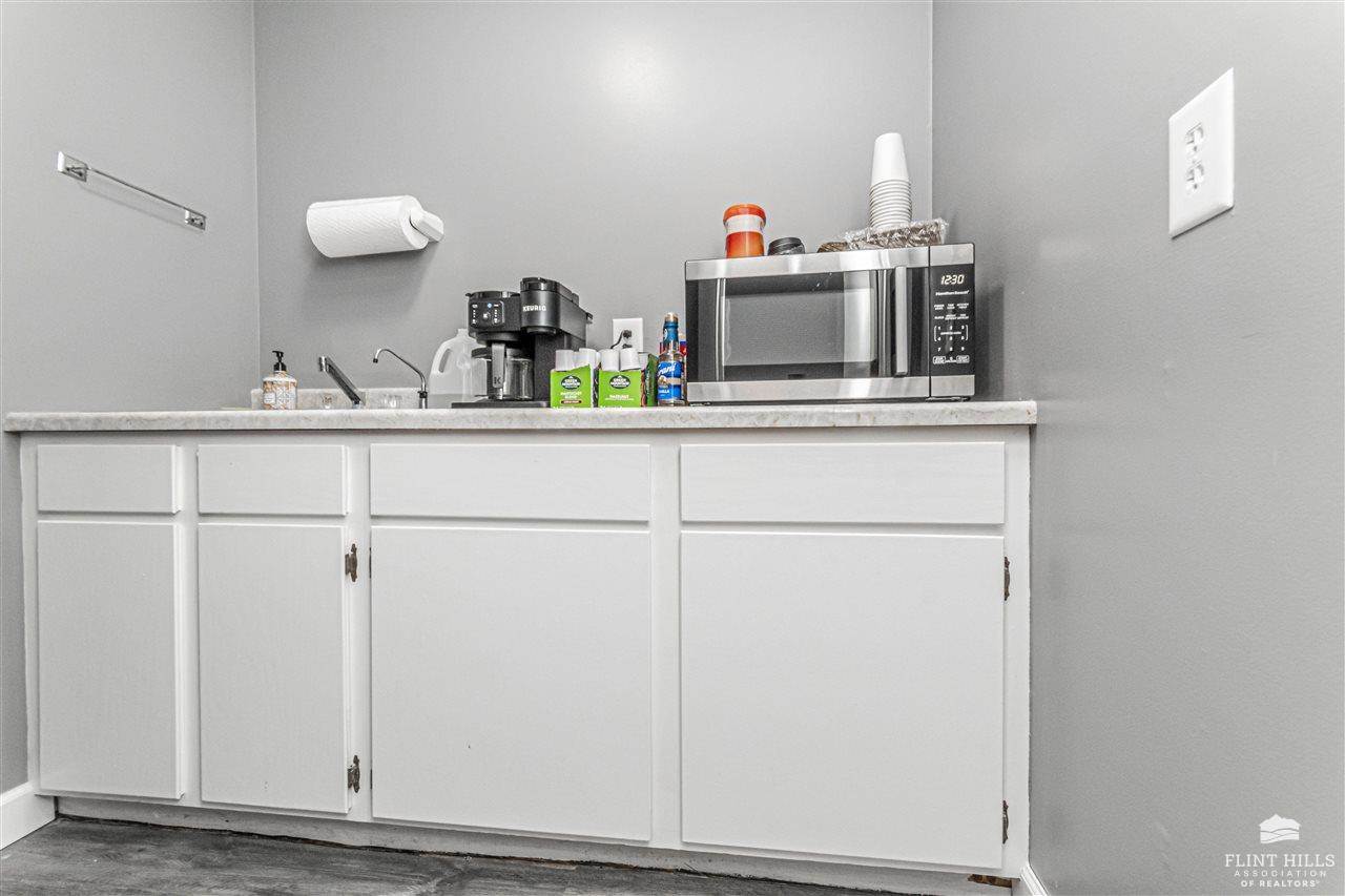 1030 Southwind Drive, Junction City, KS 66441