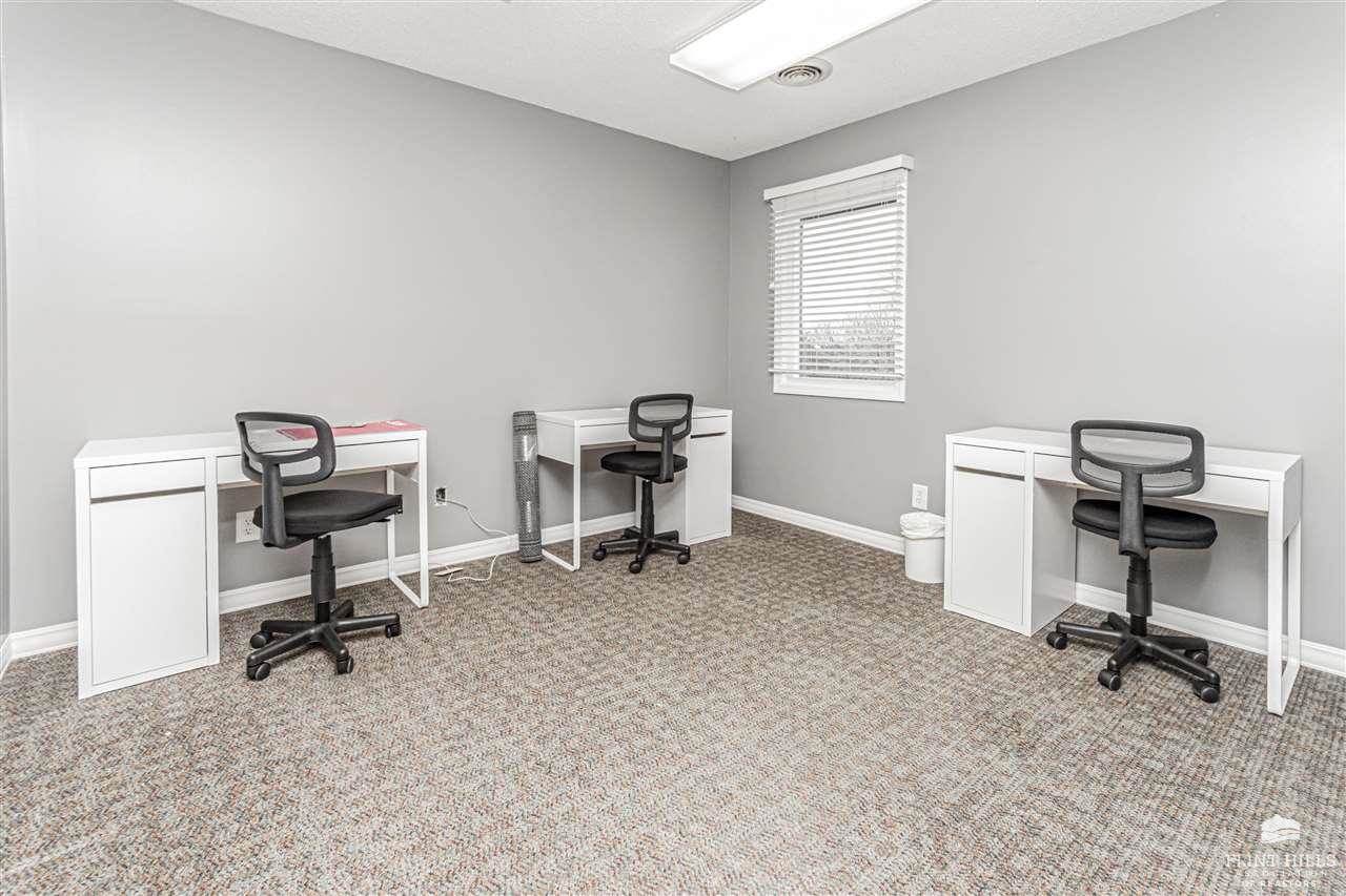 1030 Southwind Drive, Junction City, KS 66441