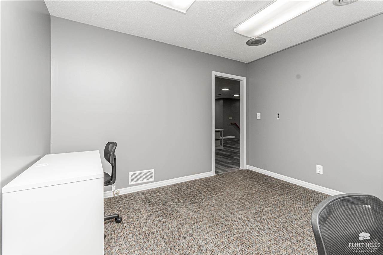 1030 Southwind Drive, Junction City, KS 66441