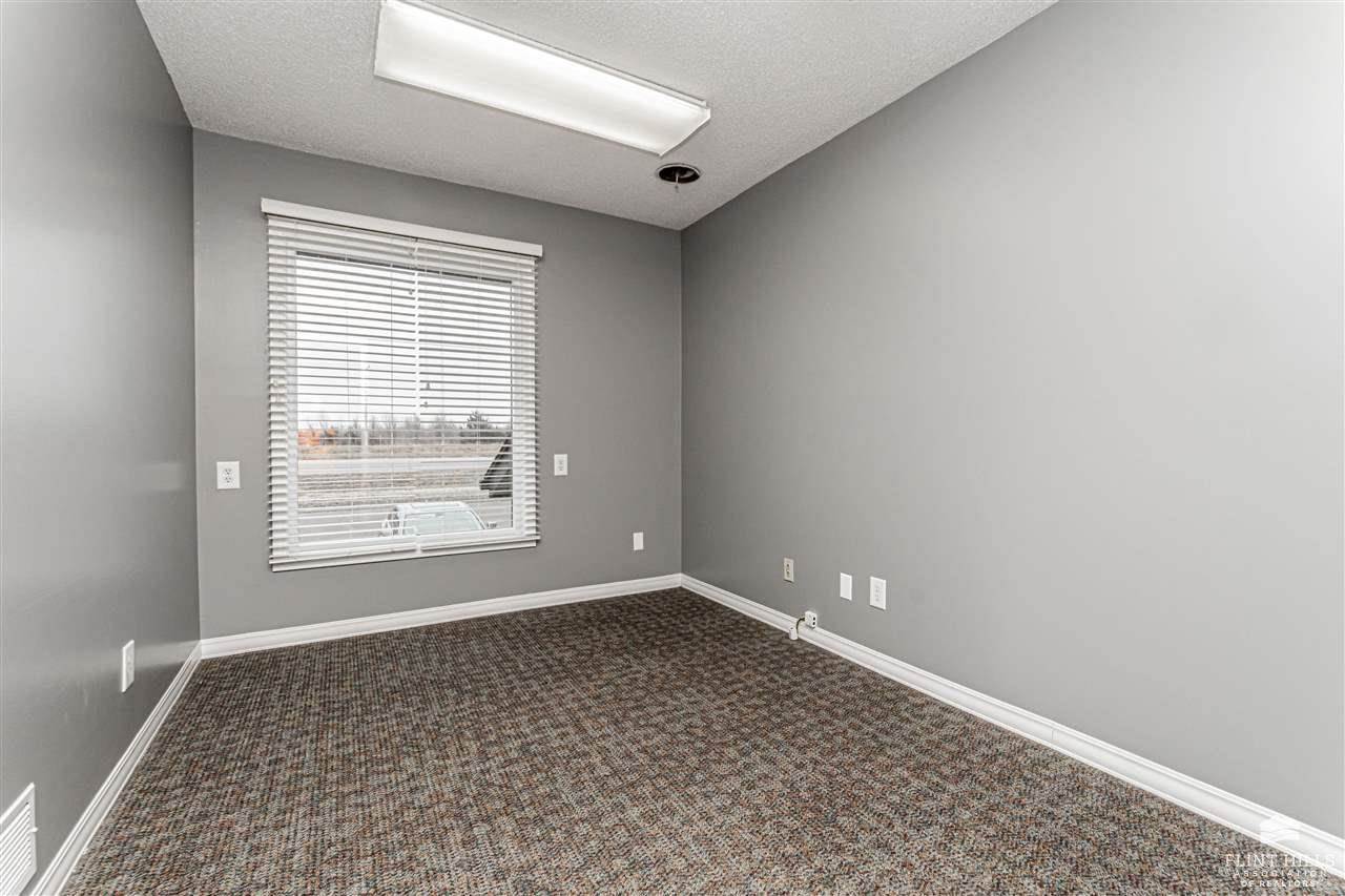 1030 Southwind Drive, Junction City, KS 66441