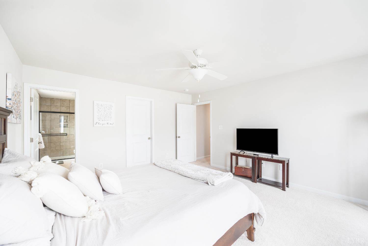 33 Treasure Court, Rustburg, VA 24588