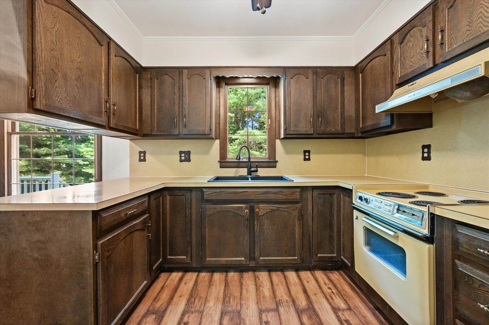 49 Curtis Lane, Milford, ME 04461