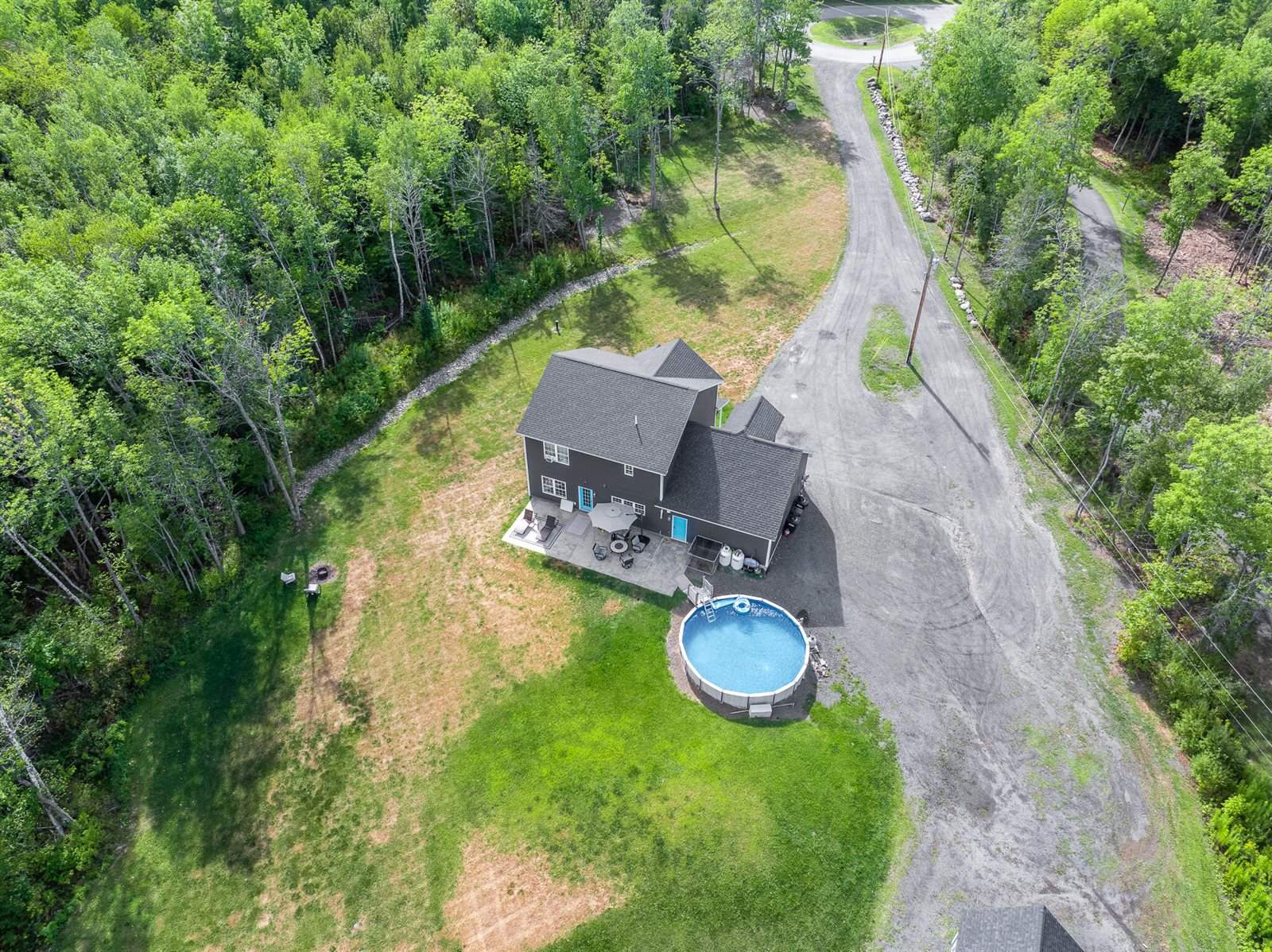 63 Cambridge Drive, Hermon, ME 04401