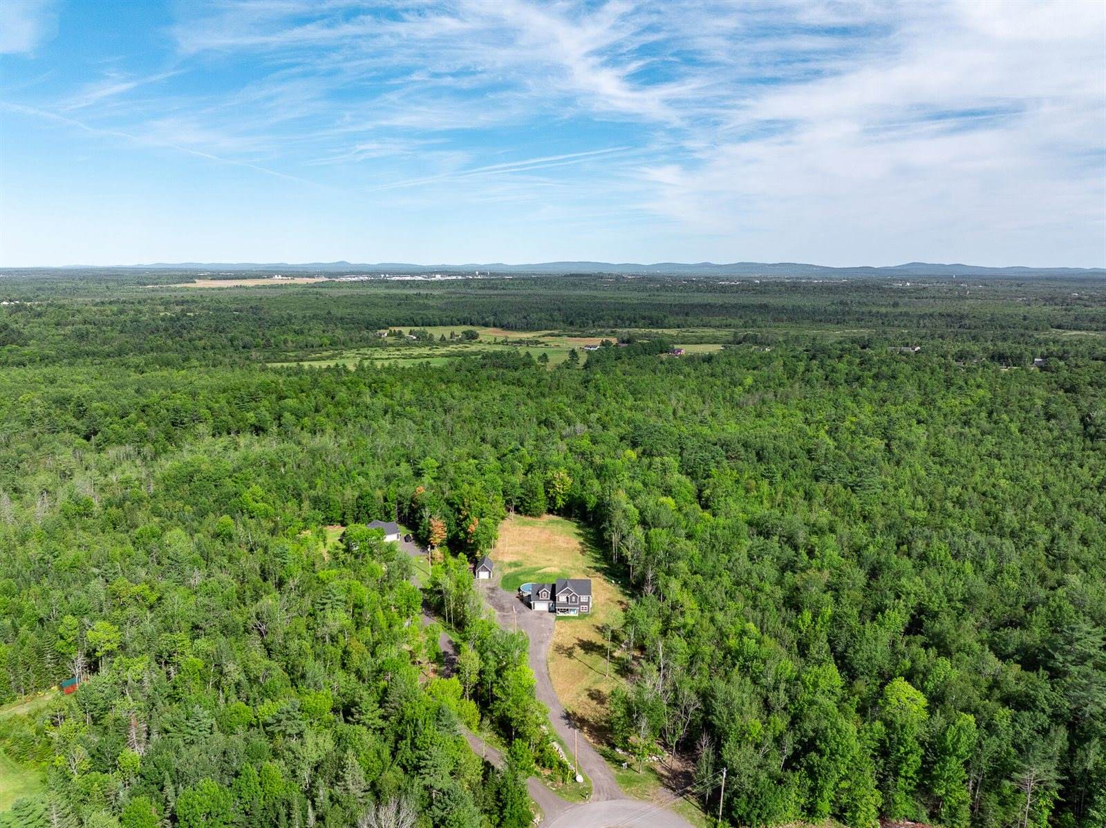 63 Cambridge Drive, Hermon, ME 04401