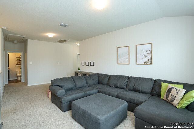 720 Red Crossbill, San Antonio, TX 78253