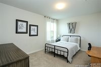 720 Red Crossbill, San Antonio, TX 78253