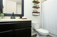720 Red Crossbill, San Antonio, TX 78253