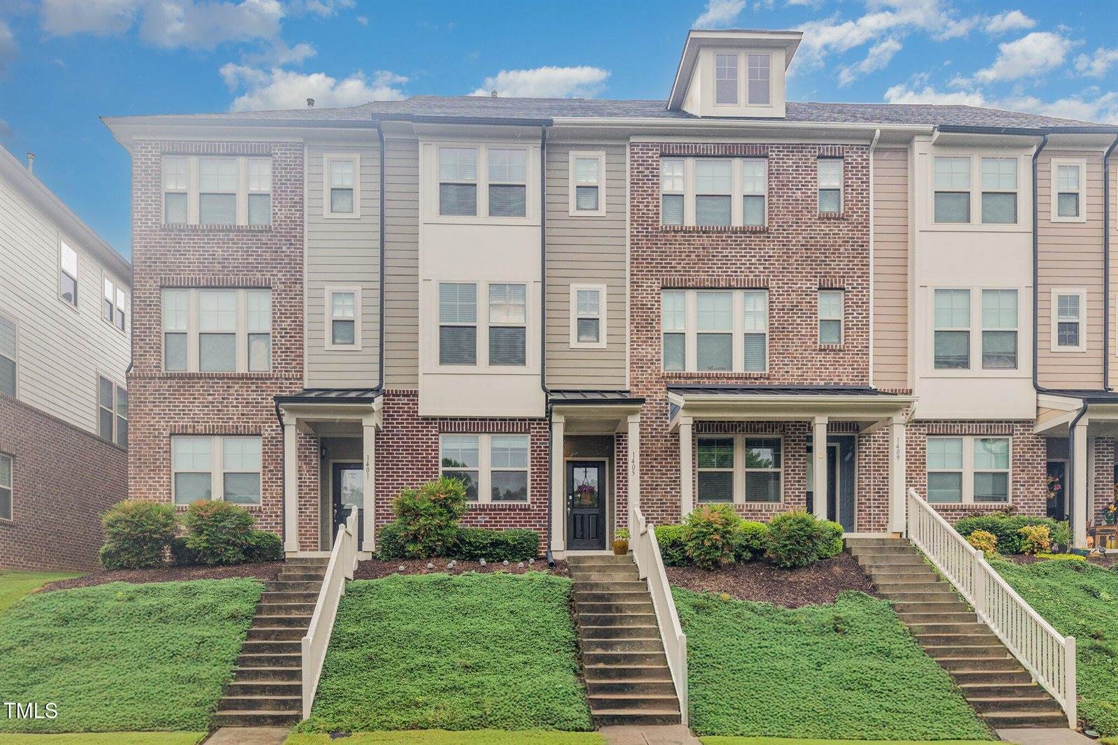 1405 Town Home Drive, Apex, NC 27502