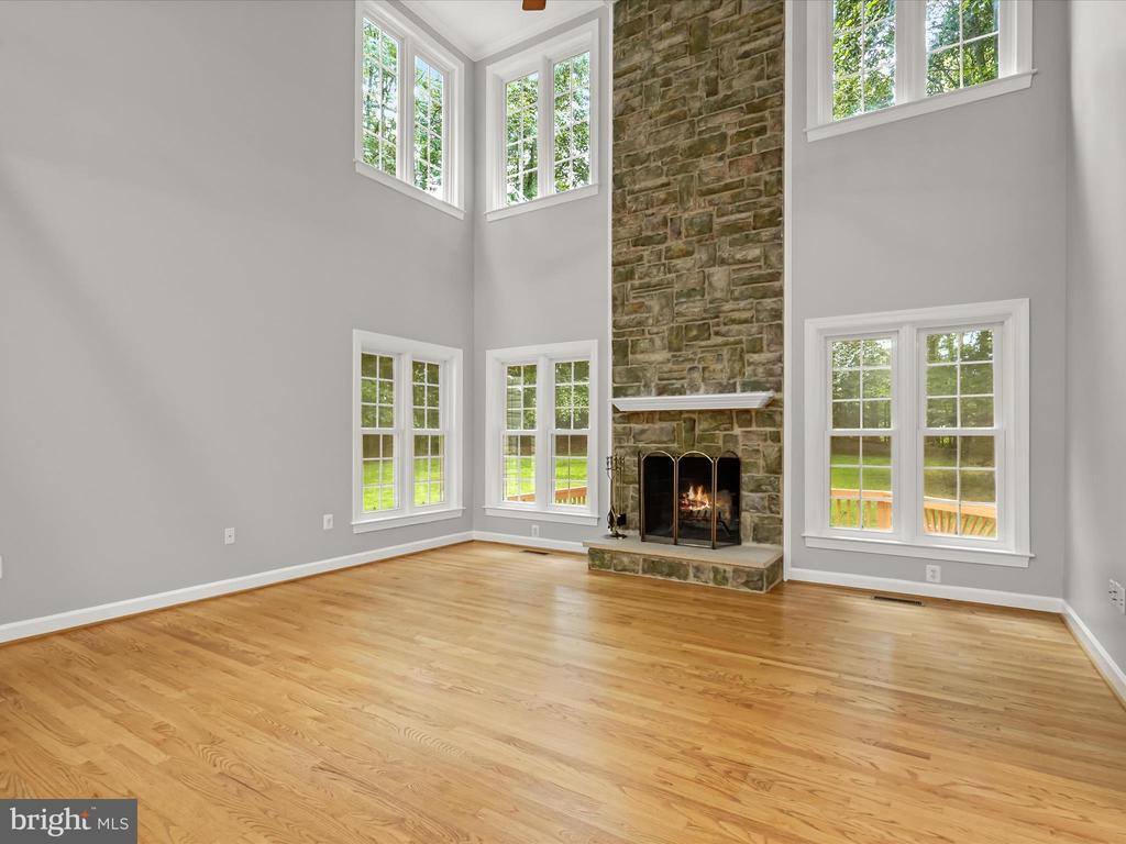 10940 Meanderview Court, Manassas, VA 20111