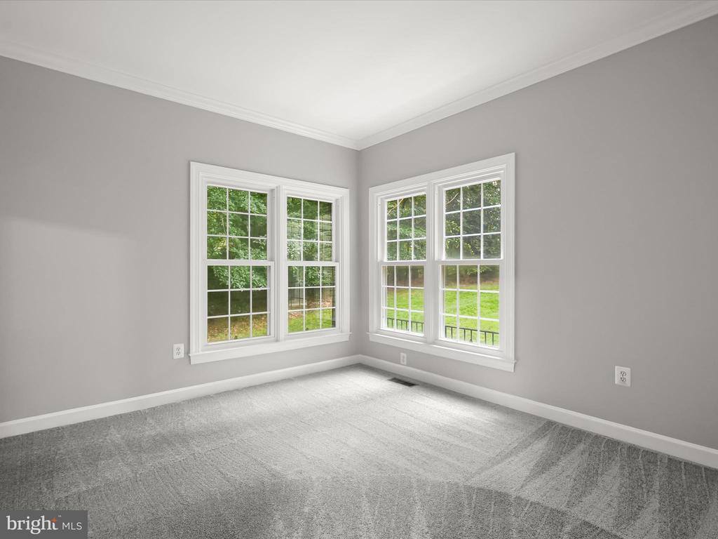 10940 Meanderview Court, Manassas, VA 20111