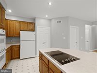 10940 Meanderview Court, Manassas, VA 20111