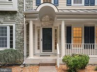 10940 Meanderview Court, Manassas, VA 20111