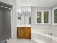 10940 Meanderview Court, Manassas, VA 20111