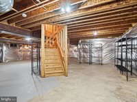 10940 Meanderview Court, Manassas, VA 20111