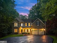 10940 Meanderview Court, Manassas, VA 20111