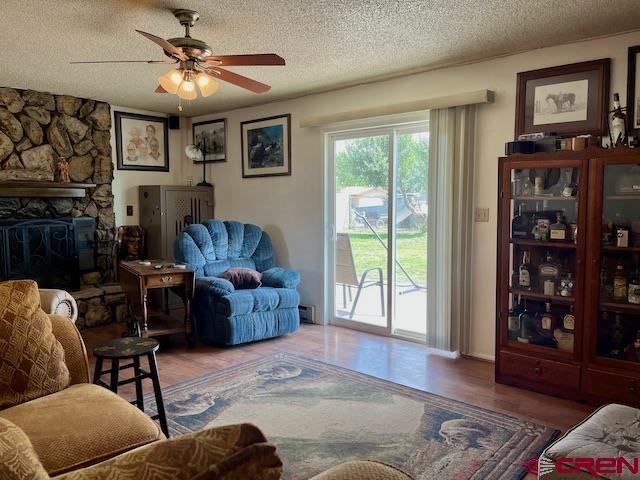 990 Mountain View Court, Montrose, CO 81403