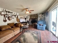 990 Mountain View Court, Montrose, CO 81403