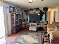 990 Mountain View Court, Montrose, CO 81403