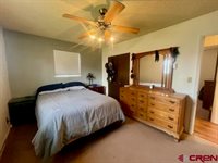 990 Mountain View Court, Montrose, CO 81403