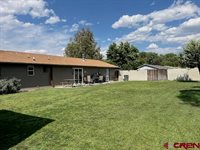 990 Mountain View Court, Montrose, CO 81403
