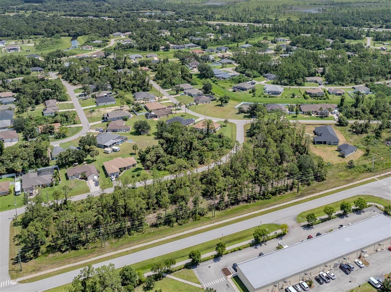 Magenta Avenue, North Port, FL 34288