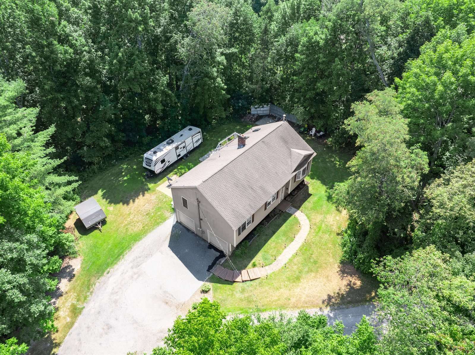 1345 Pushaw Road, Glenburn, ME 04401