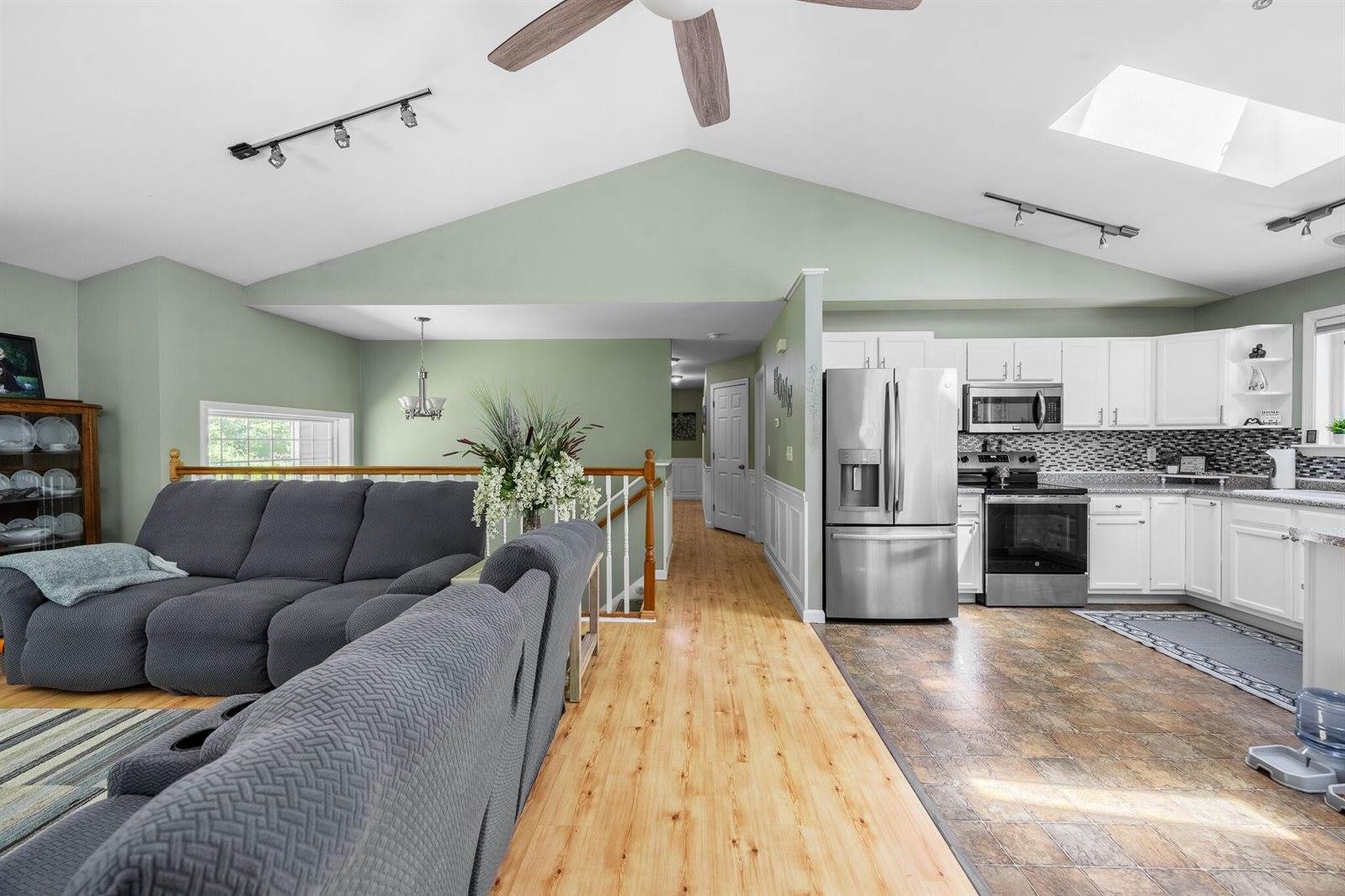 1345 Pushaw Road, Glenburn, ME 04401