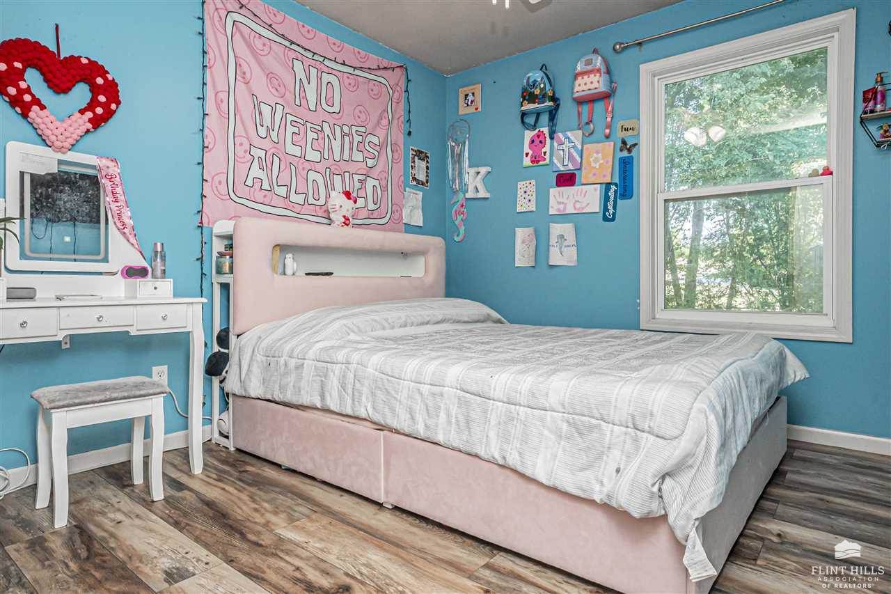 2448 Fox Sparrow Court, Junction City, KS 66441