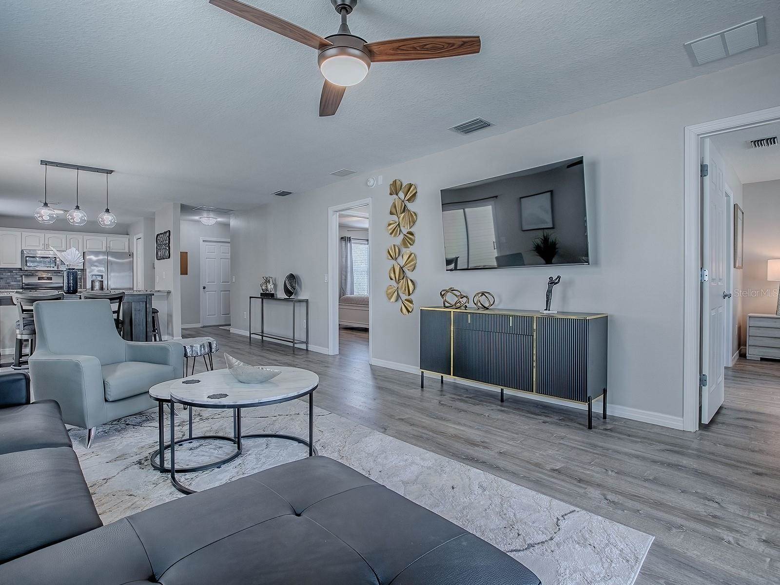 869 Drakeswood Avenue, The Villages, FL 32162