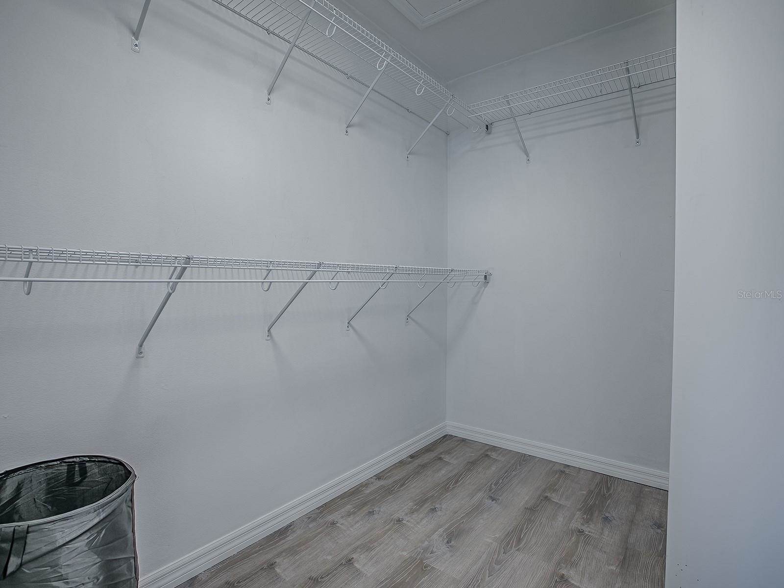 869 Drakeswood Avenue, The Villages, FL 32162