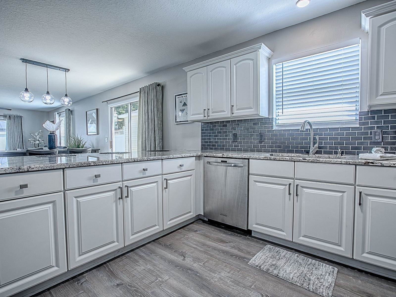 869 Drakeswood Avenue, The Villages, FL 32162