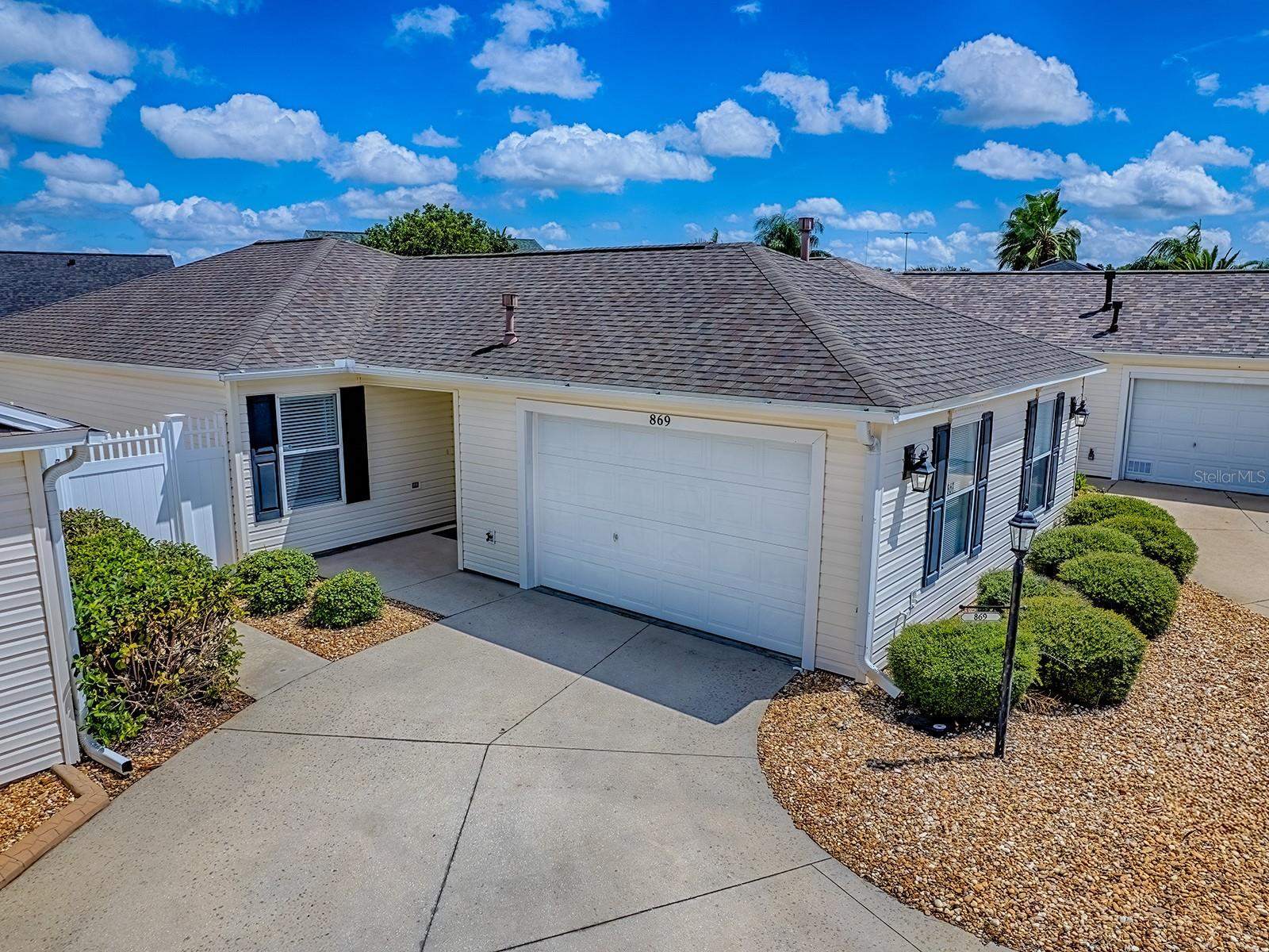 869 Drakeswood Avenue, The Villages, FL 32162