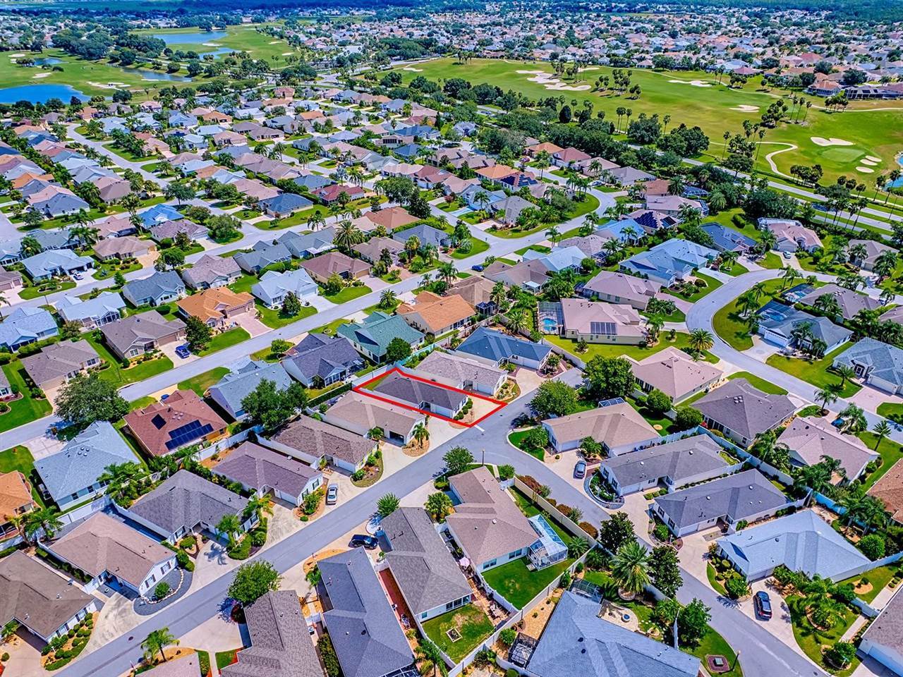 869 Drakeswood Avenue, The Villages, FL 32162