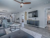 869 Drakeswood Avenue, The Villages, FL 32162