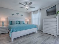 869 Drakeswood Avenue, The Villages, FL 32162