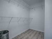 869 Drakeswood Avenue, The Villages, FL 32162