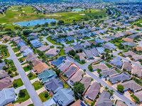 869 Drakeswood Avenue, The Villages, FL 32162