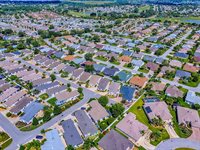 869 Drakeswood Avenue, The Villages, FL 32162