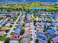 869 Drakeswood Avenue, The Villages, FL 32162