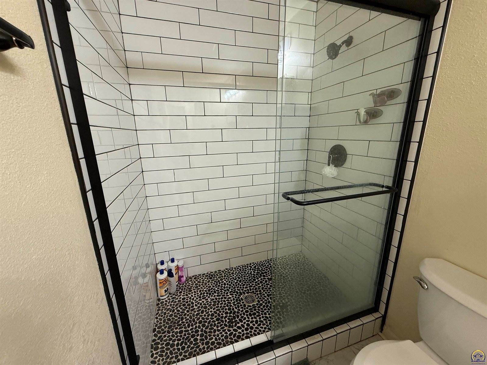 529 Melody Ct, Carbondale, KS 66523